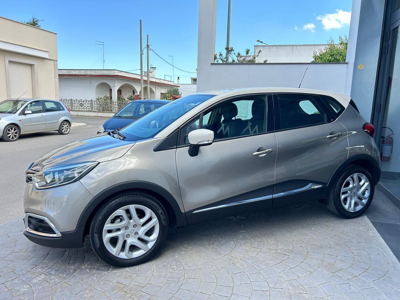 Renault Captur 1.2 TCe 120 Cv EDC R-LINK-2014