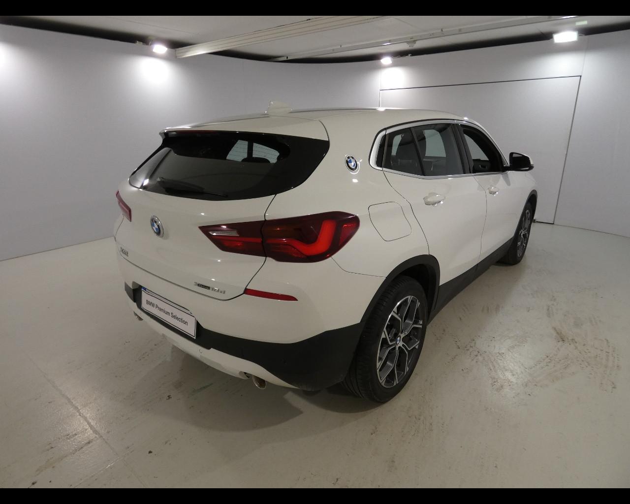 BMW X2 (F39) - X2 xDrive18d Business-X