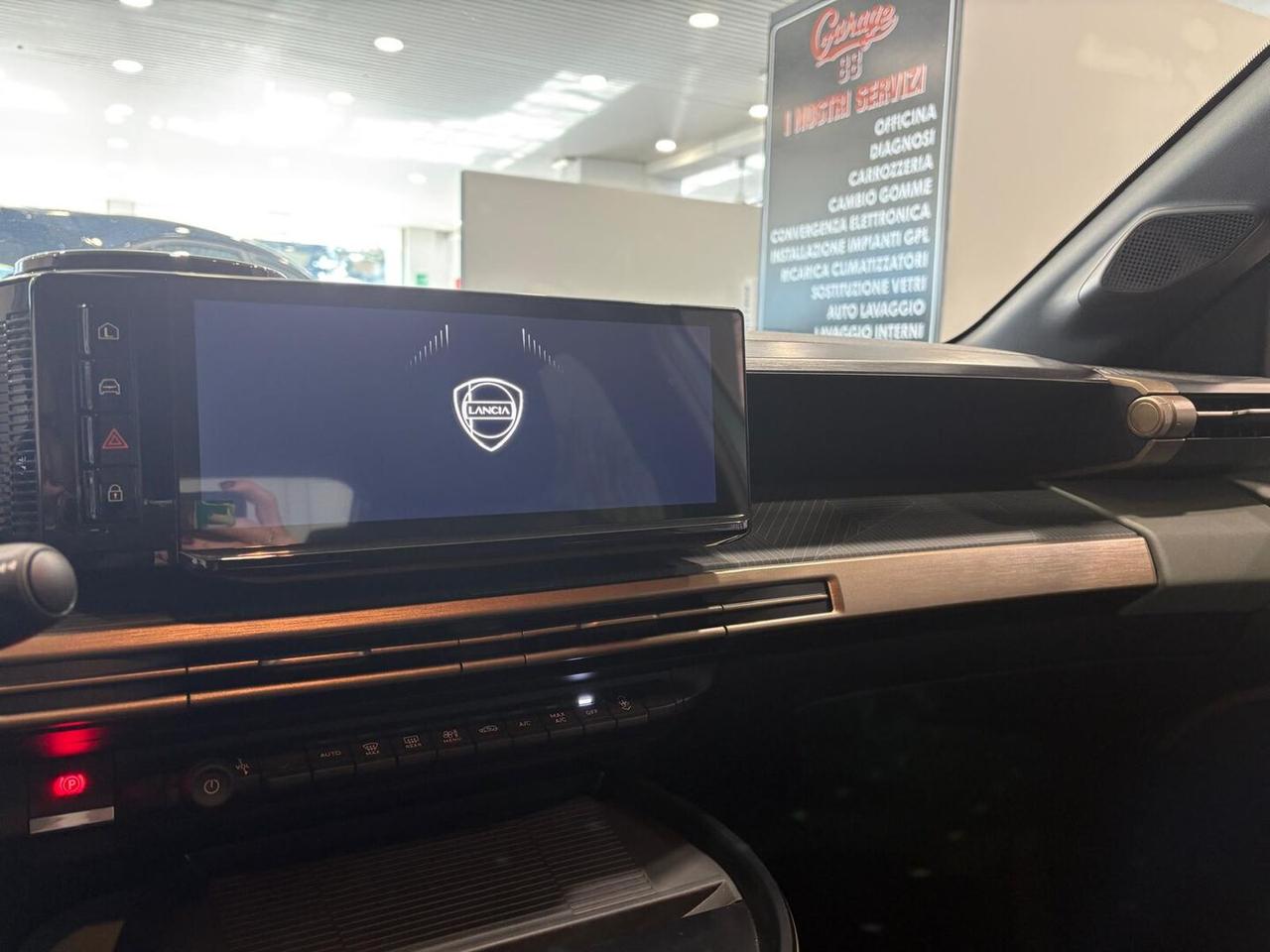 Lancia Ypsilon 1.2 mhev 110cv e-dct