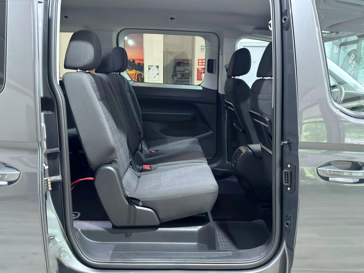 VOLKSWAGEN CADDY MAXI 2.0TDI 122cv DSG 7POSTI 2021