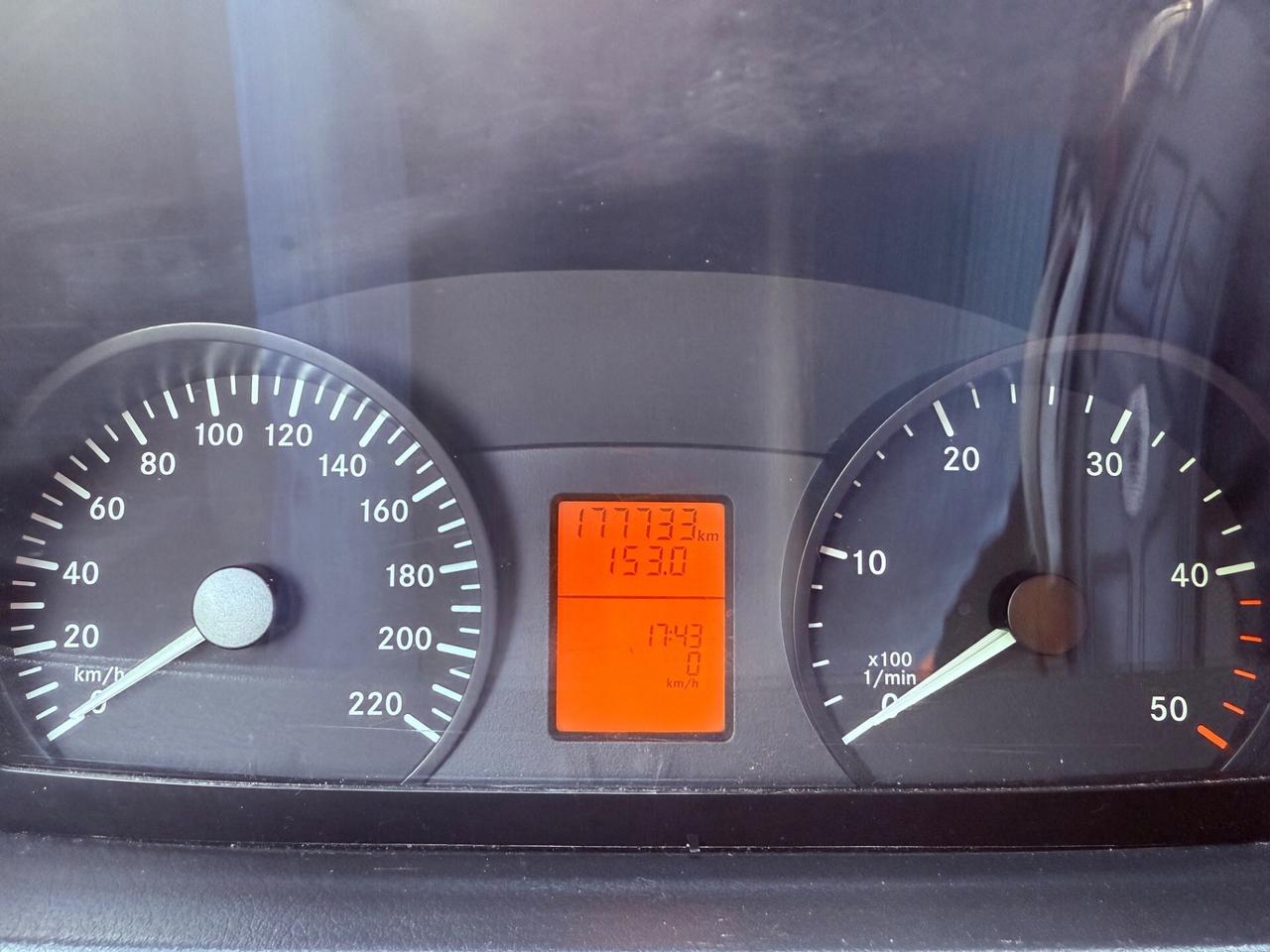 Mercedes-benz Vito 2.2 CDI -2014. UNICO PROPRIETAR