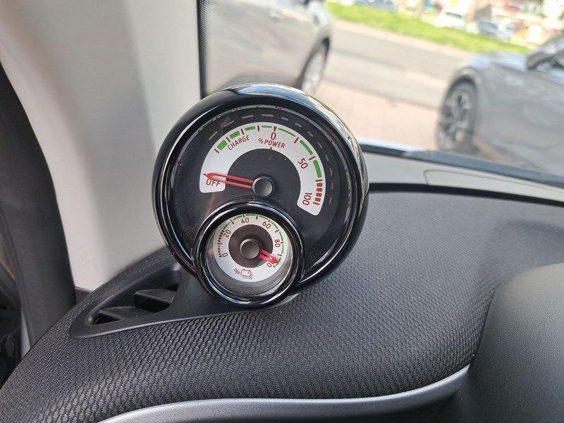 smart fortwo EQ Passion