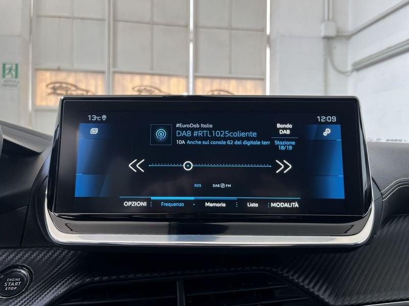 Peugeot 2008 BlueHDi 130 EAT8 GT Line S&S aut. Tua 239,00 al mese