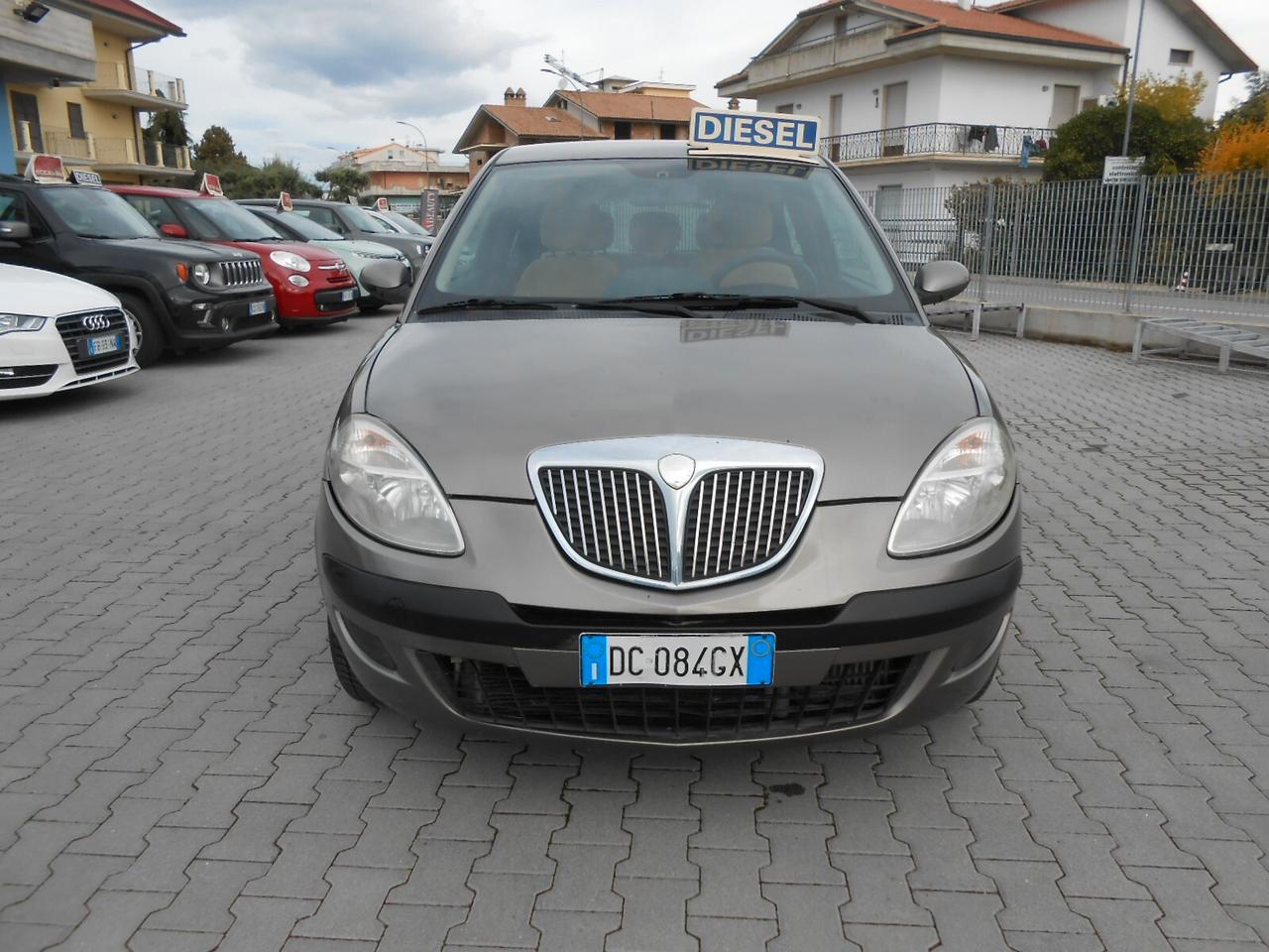 Lancia Ypsilon 1.3 Multijet 16V Oro AUTOMATICA