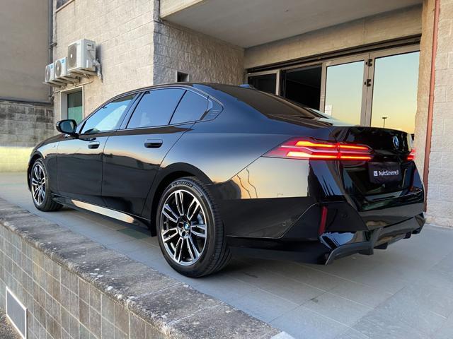 BMW 520 d 48V sDrive Msport ''TOTAL BLACK''
