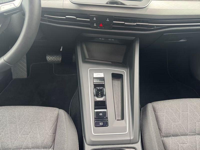 Volkswagen Golf Variant 1.5 eTSI ACT Life DSG CAMERA LED GARANZIA 5 ANNI