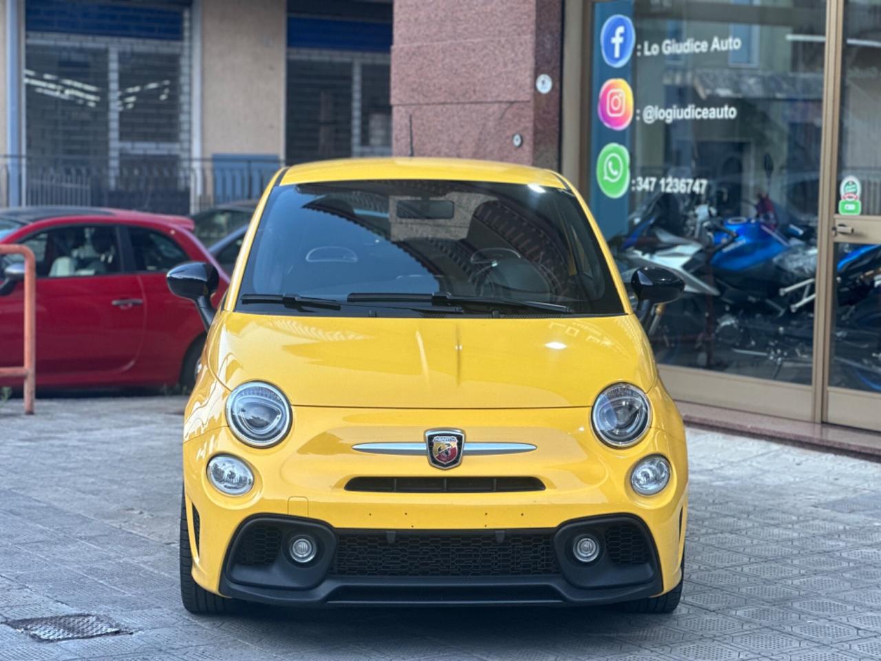 Abarth 595 tua a 239 Euro al mese senza anticipo