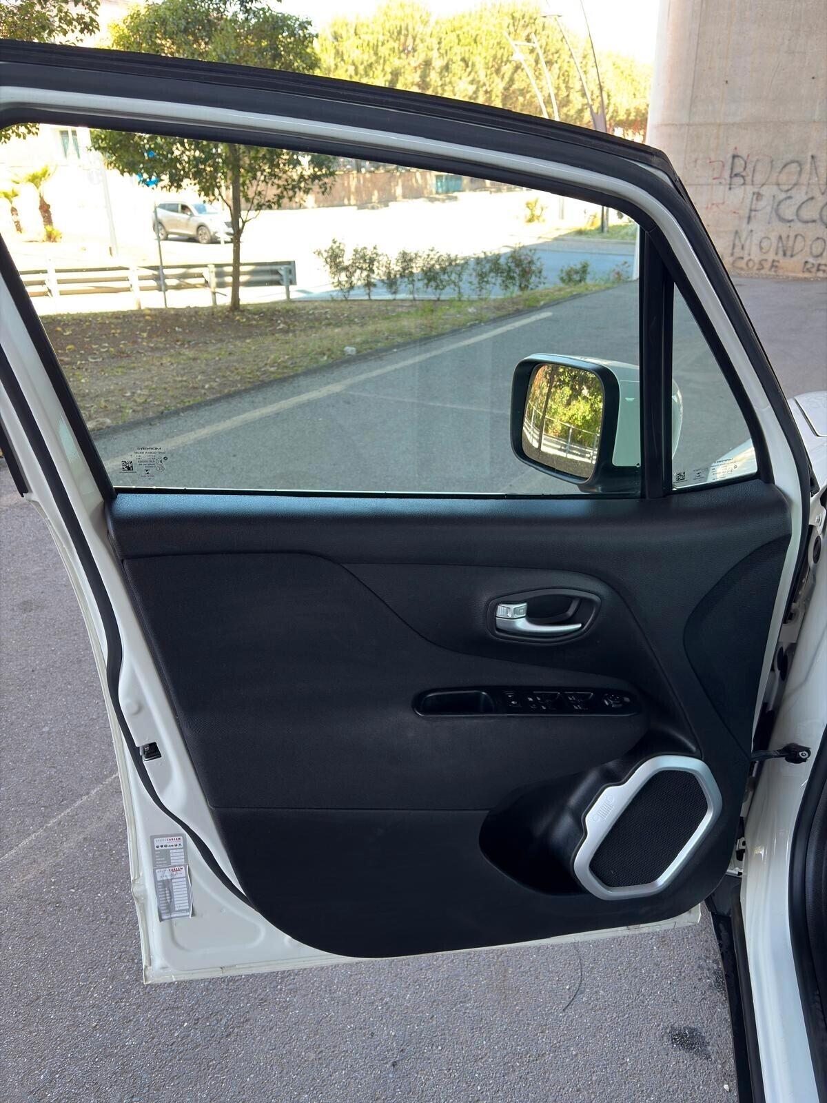 Jeep Renegade 1.6 Mjt 120 CV Longitude