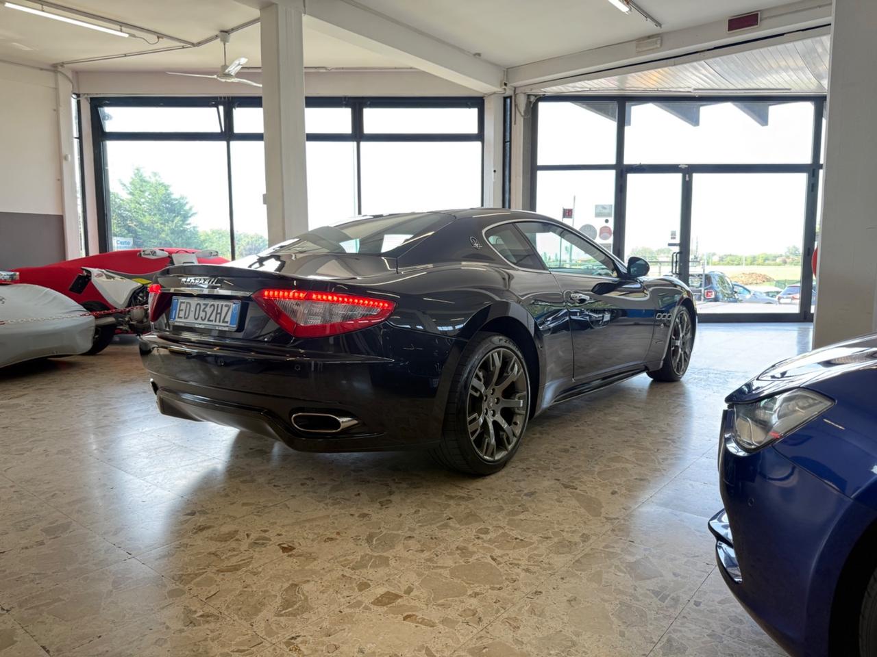 Maserati GranTurismo 4.7 V8 S 440cv Aut 09/2010 MCS