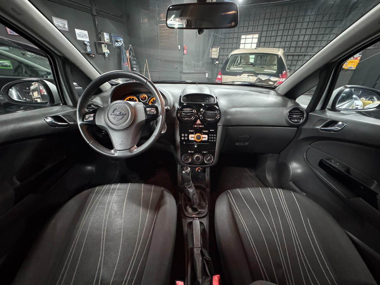 Opel Corsa 1.2 3 porte Elective Neopatentati