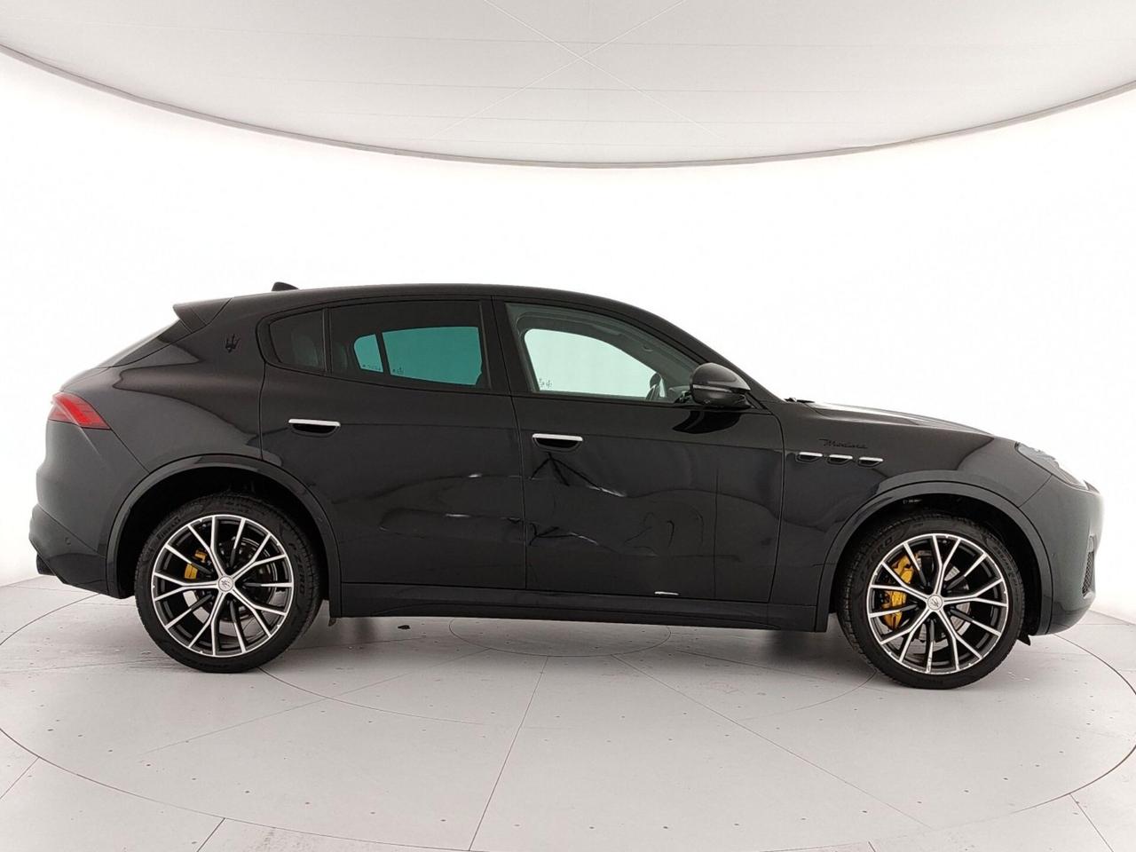 Maserati Grecale MHEV 330 CV AWD Modena