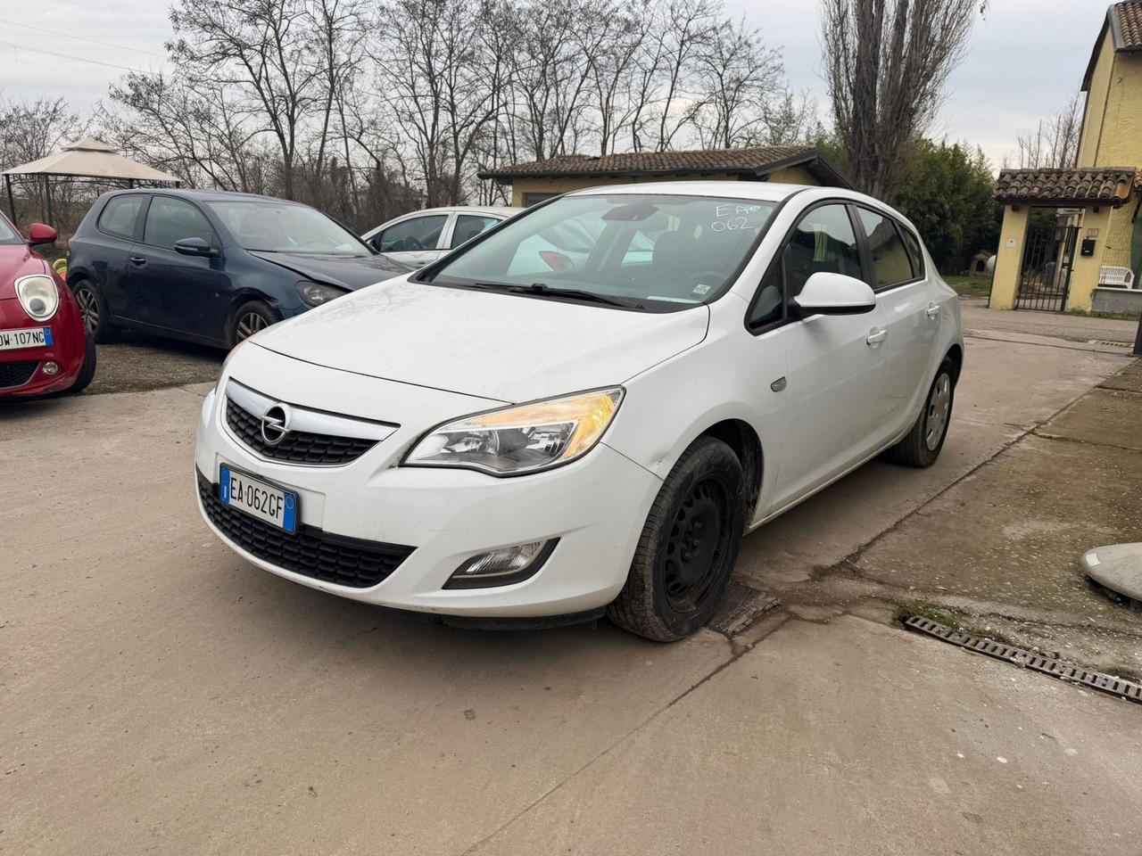 Opel Astra 1.4 16V Twinport 5 porte Enjoy