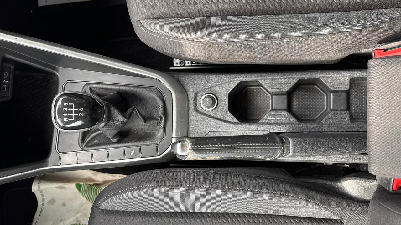 Volkswagen Polo 1.0 TSI Style 2023 NEOP PERFETTA leggi testo