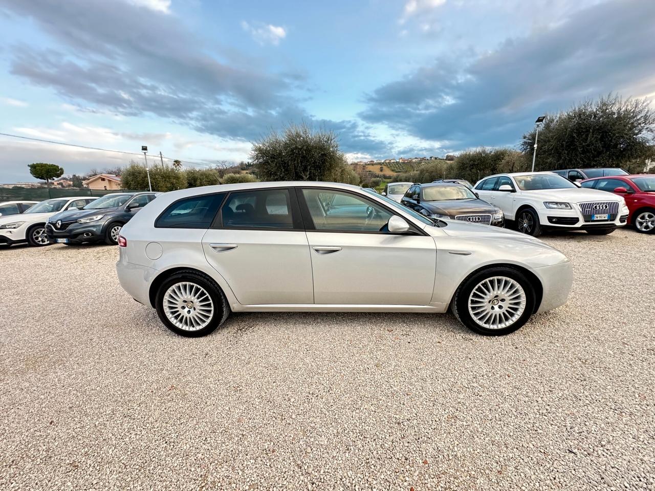 Alfa Romeo 159 1.9 JTDm 150 cv Sportwagon 213.709 km