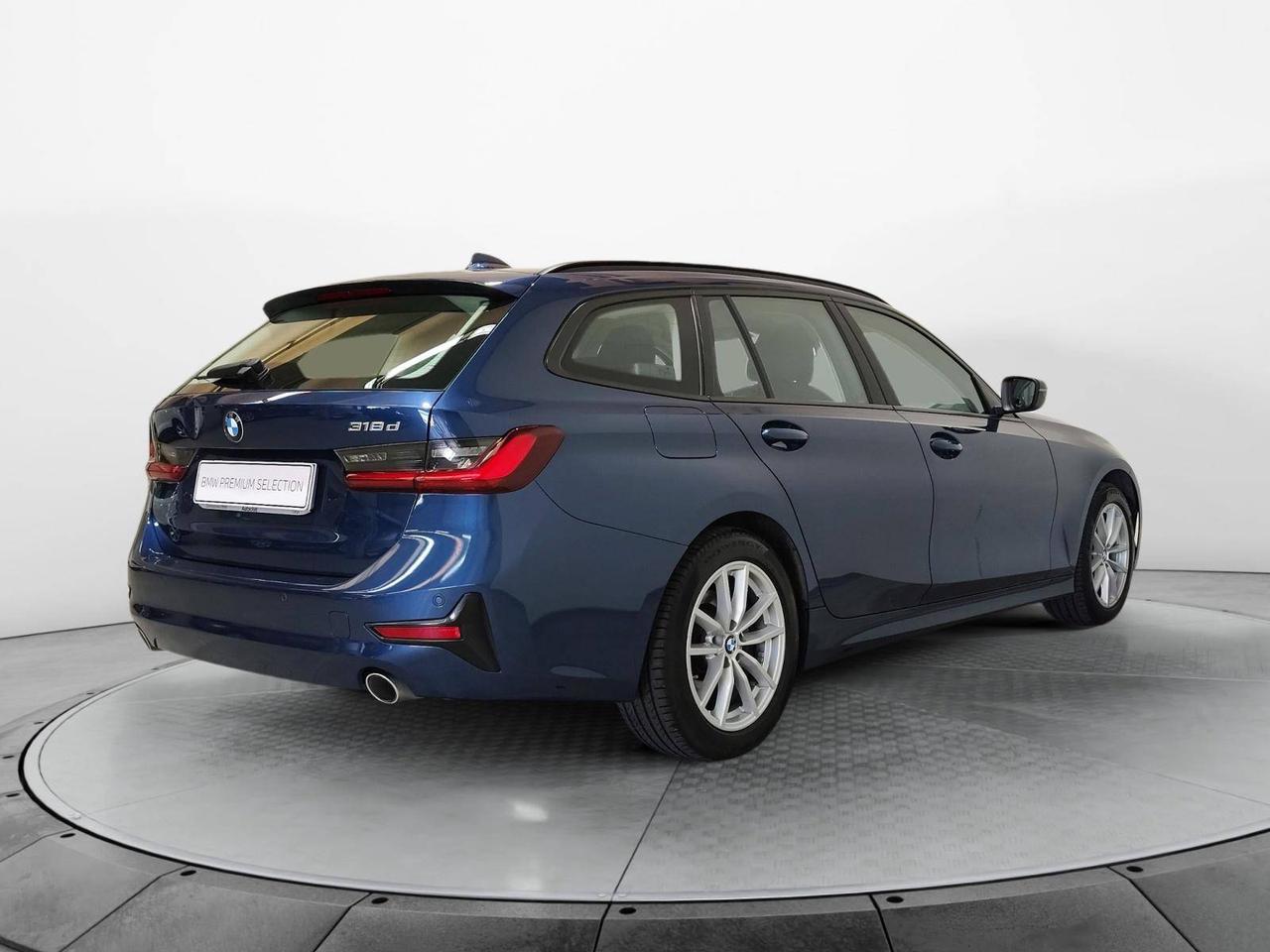 BMW Serie 3 318d Touring 48V Business Advantage