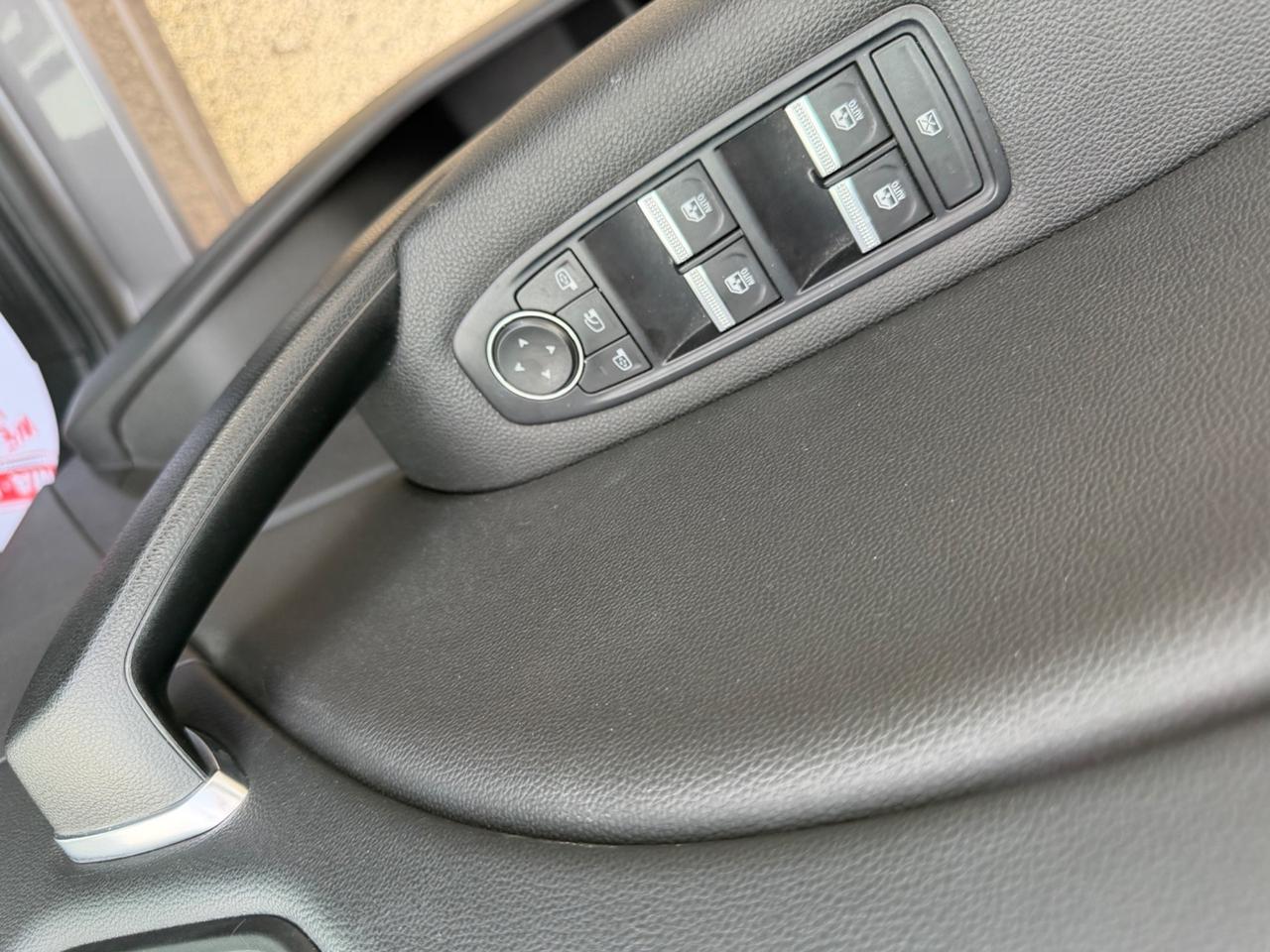 RENAULT CAPTUR FULL HYBRID INTENS FULL LED MY21