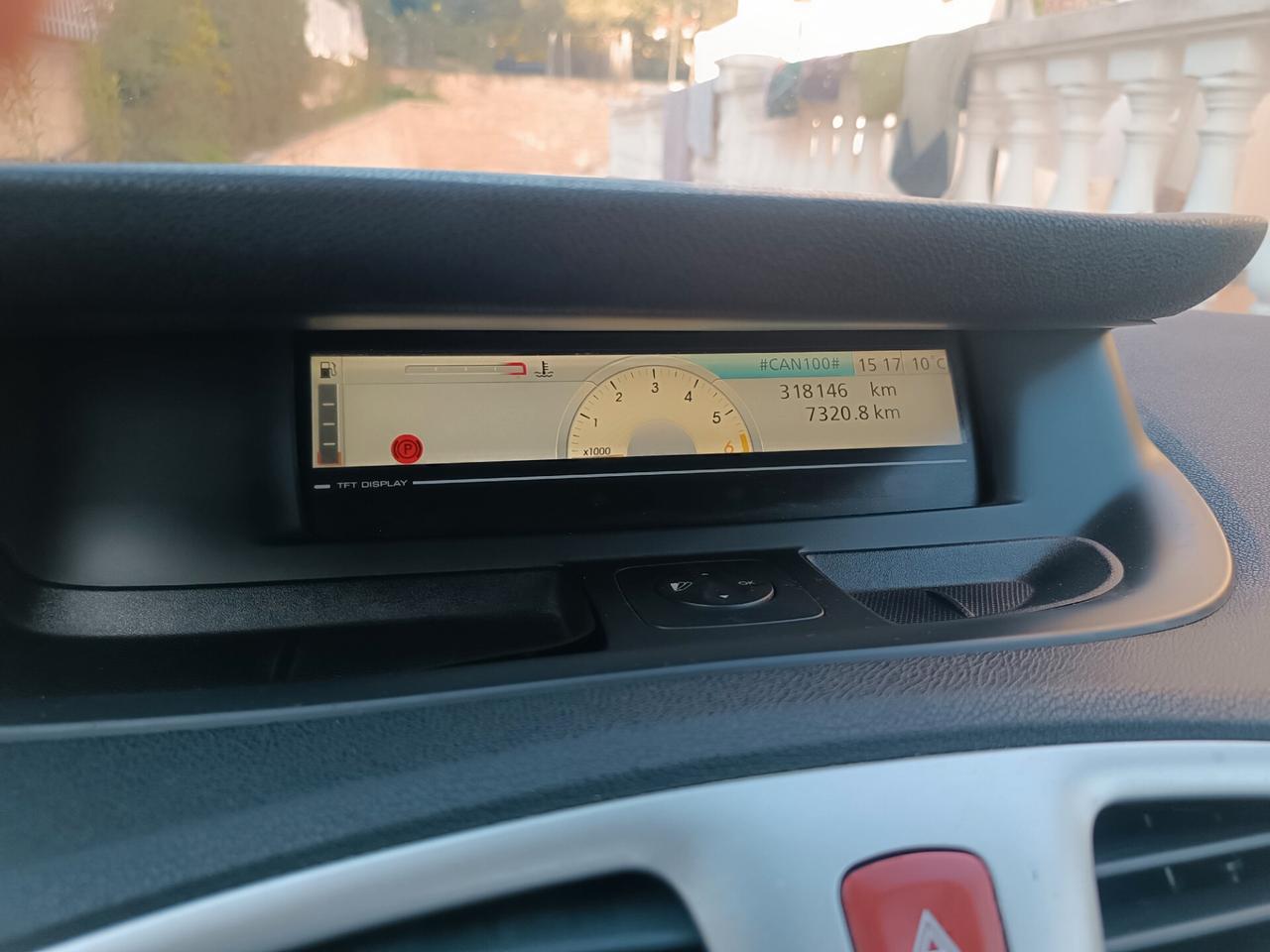 Renault Scenic GranScénic X-Mod 1.5 dCi 105CV Confort 7 posti