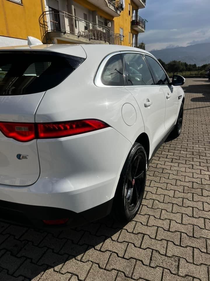 Jaguar F-Pace 2.0 D 163 CV Prestige