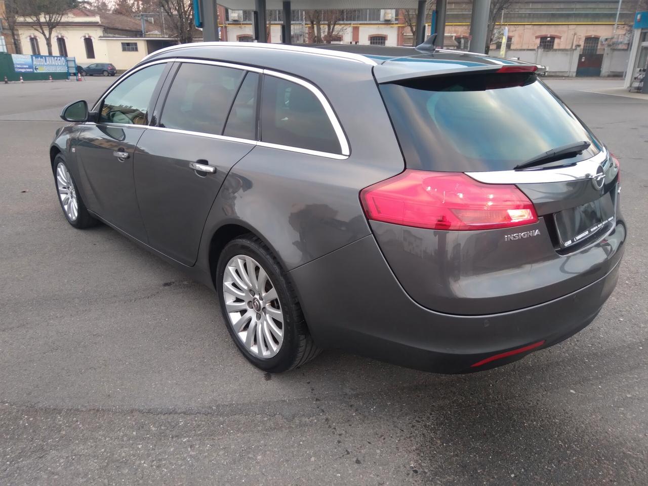 Opel Insignia 2.0 CDTI 160CV Sports Tourer Cosmo top di gamma