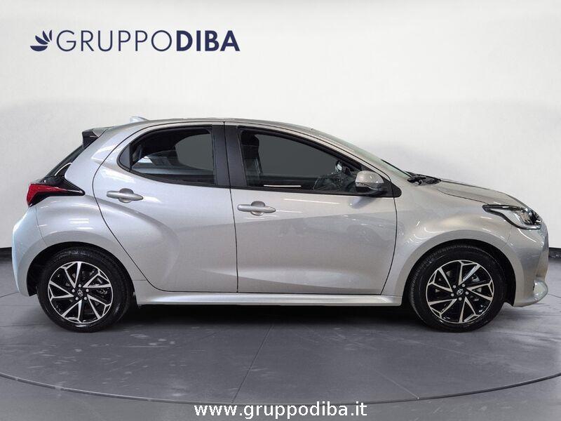 Toyota Yaris IV 2020 1.5h Trend