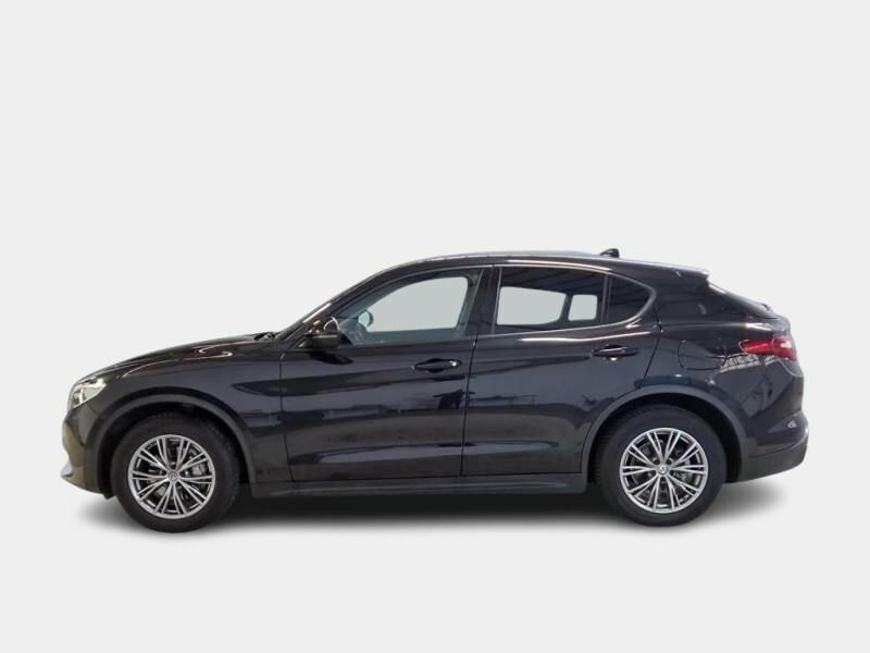 ALFA ROMEO STELVIO 2.2 TURBO DIESEL 190 CV BUSINESS AT8 Q4 SUV