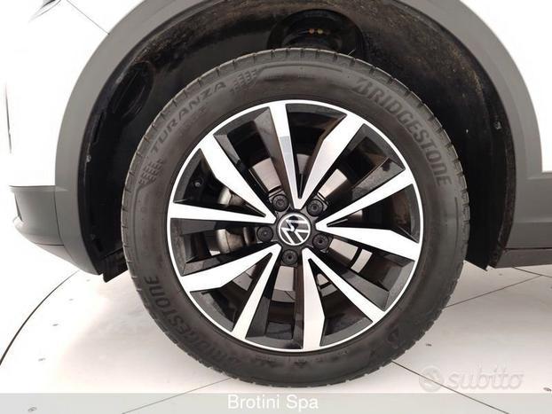 Volkswagen T-Roc 1.5 TSI ACT DSG Style BlueMo...