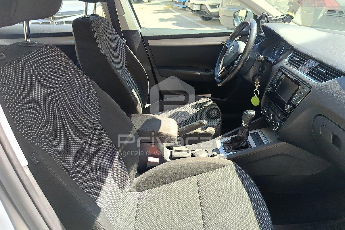 SKODA Octavia 2.0 TDI CR Wagon Ambition