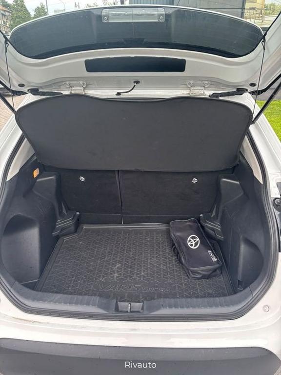 Toyota Yaris Cross 1.5h Active fwd 116cv e-cvt
