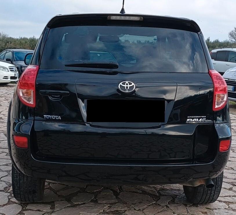 Toyota RAV 4 RAV4 2.2 D-4D 177 CV Luxury