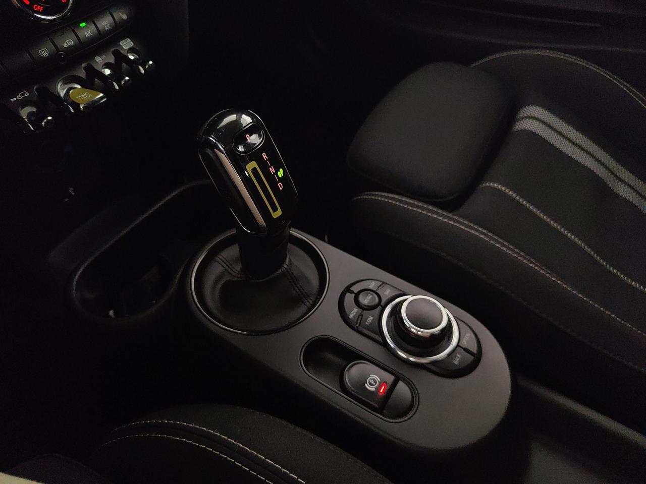 MINI Mini 3p Cooper SE Electric auto
