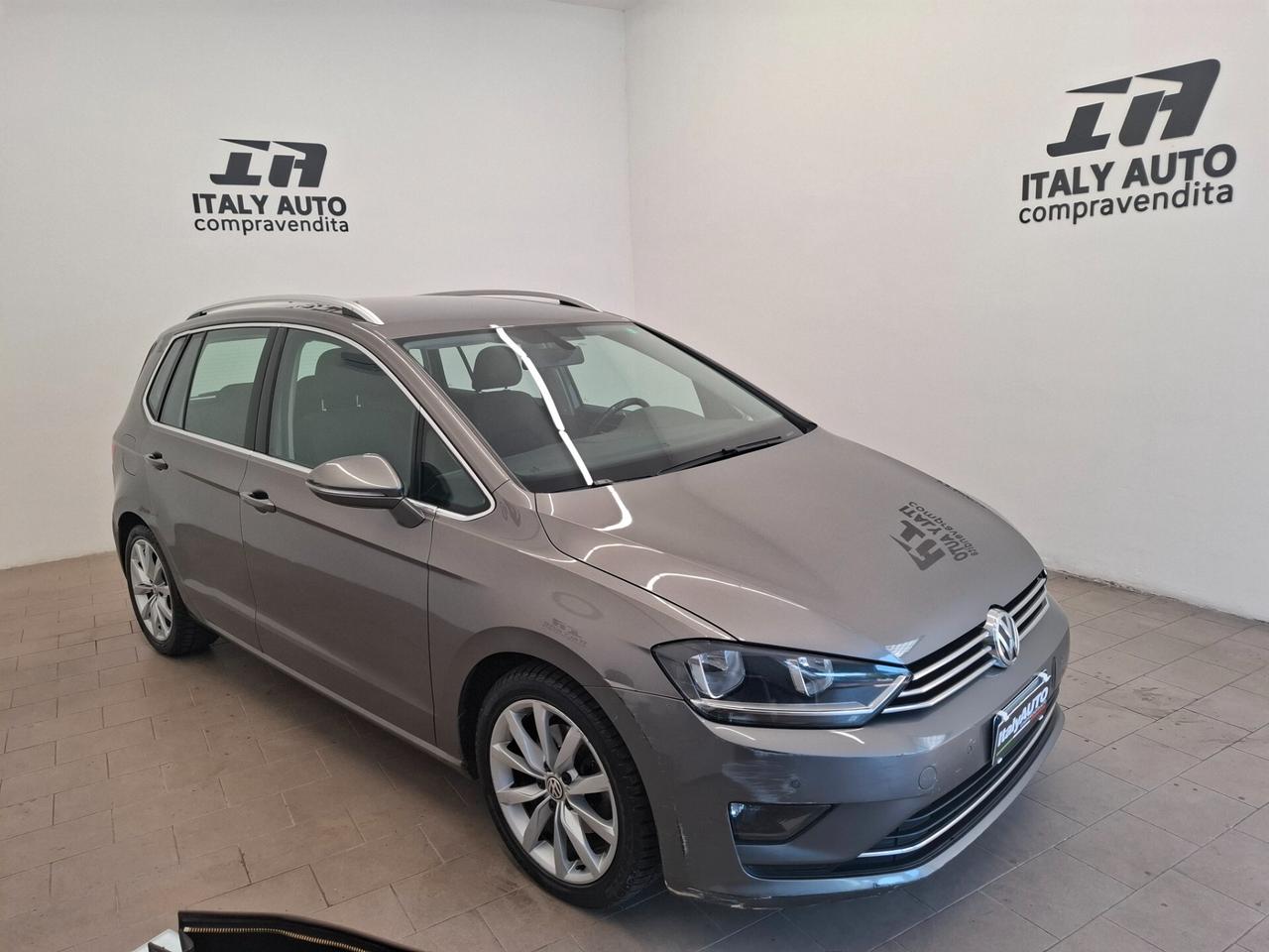 Volkswagen Golf Variant Sportsvan 1.6 TDI 110 CV DSG Executive BlueMotion Tech.