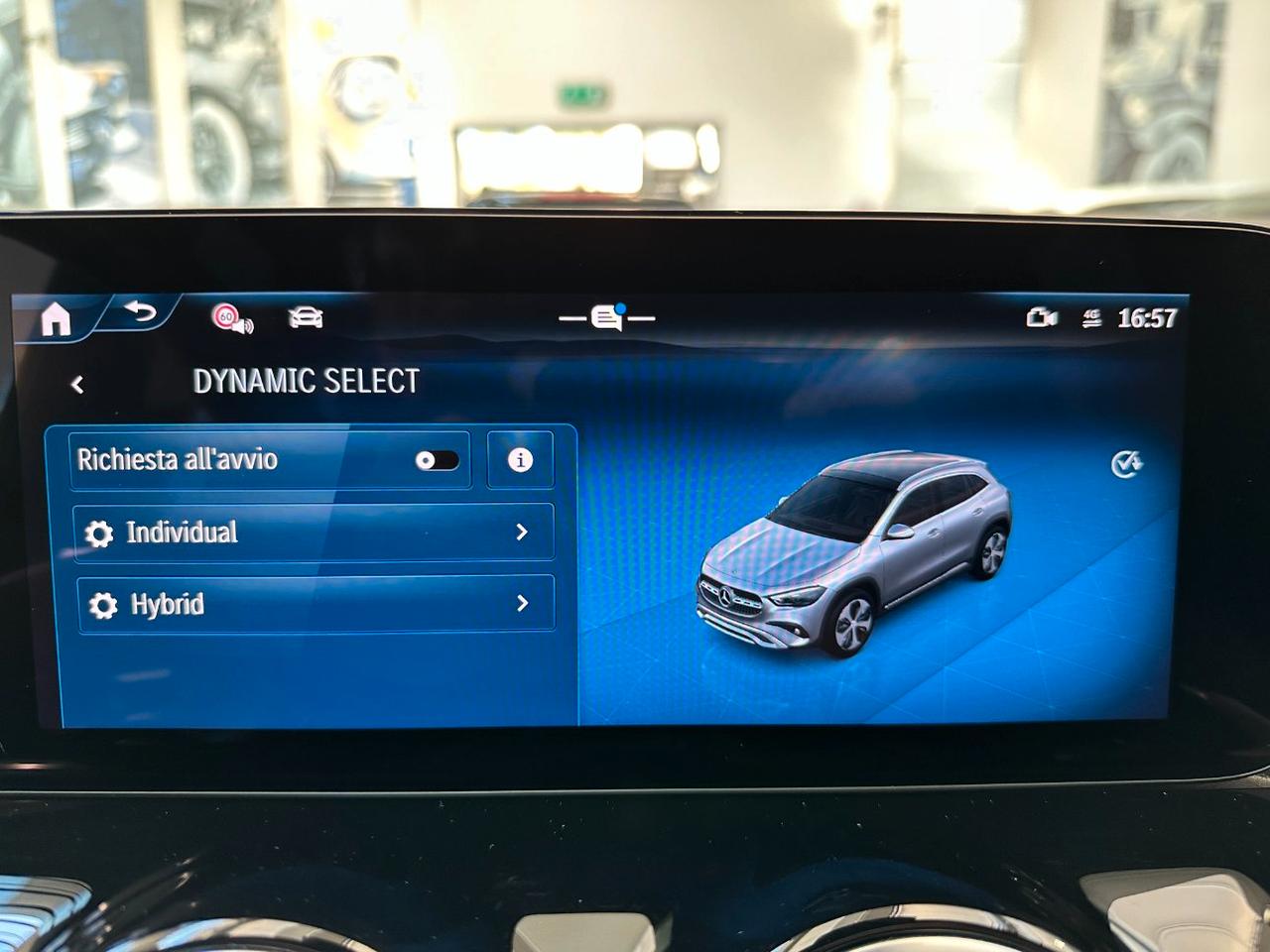 Mercedes GLA 250 e phev AMG Line Advanced Plus-19"-FULL