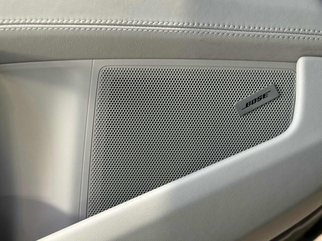 PORSCHE 911 Carrera 4