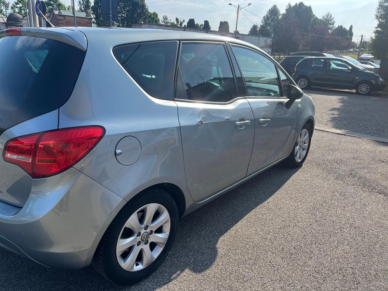 Opel Meriva 1.4 Cosmo Tetto Panoramico - Si Permuta