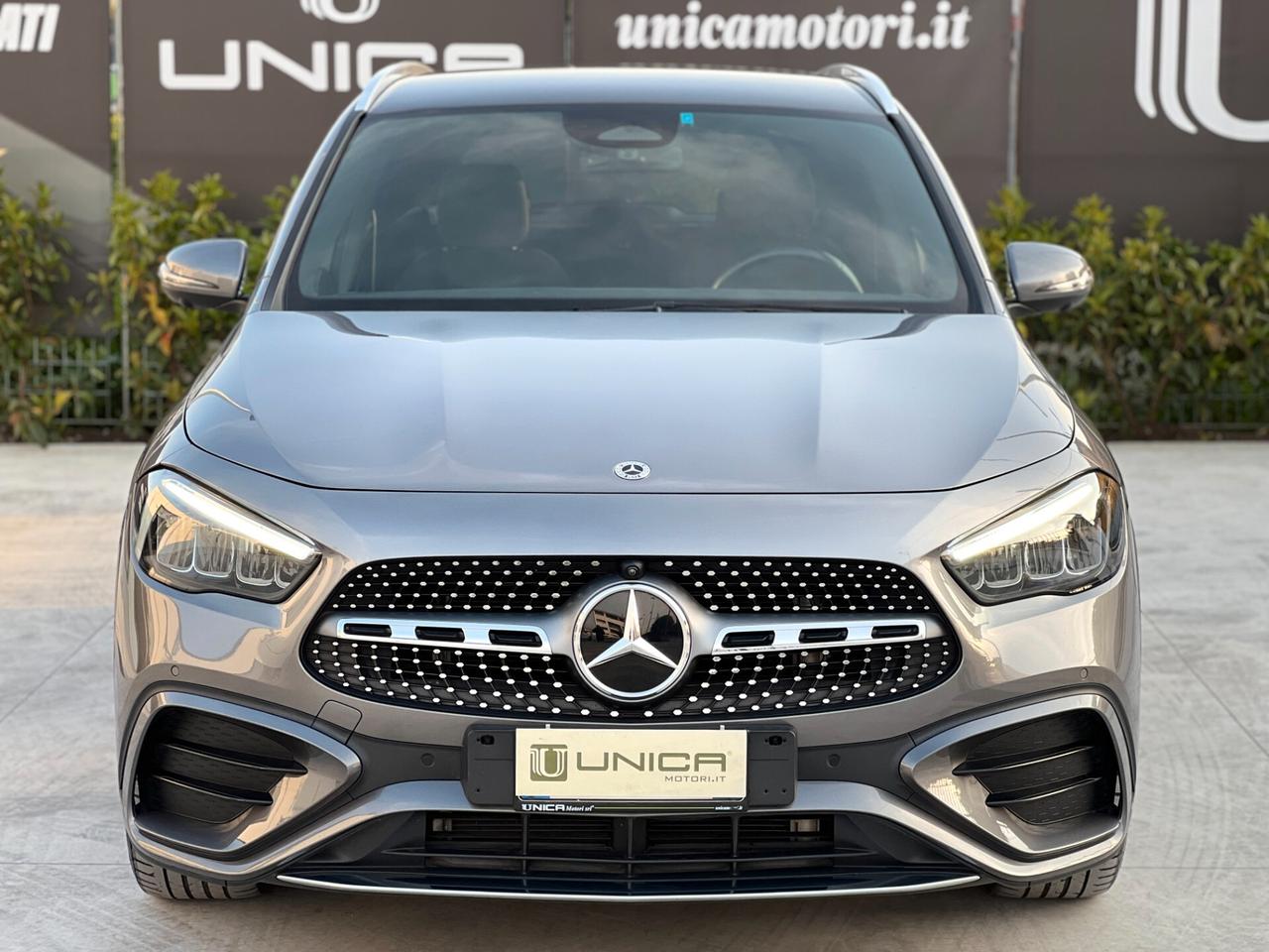 Mercedes-benz GLA 200 d 150cv AMG Premium UNICO PROPRIETARIO IVA ESPOSTA