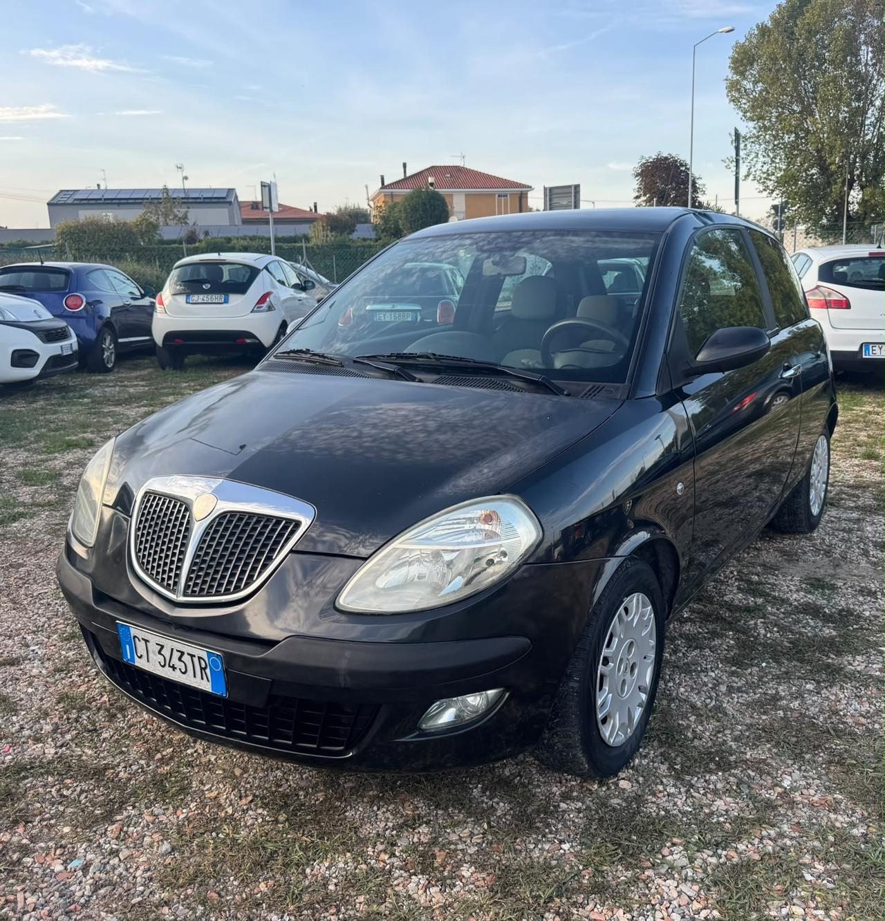 Lancia Ypsilon 1.2 Argento