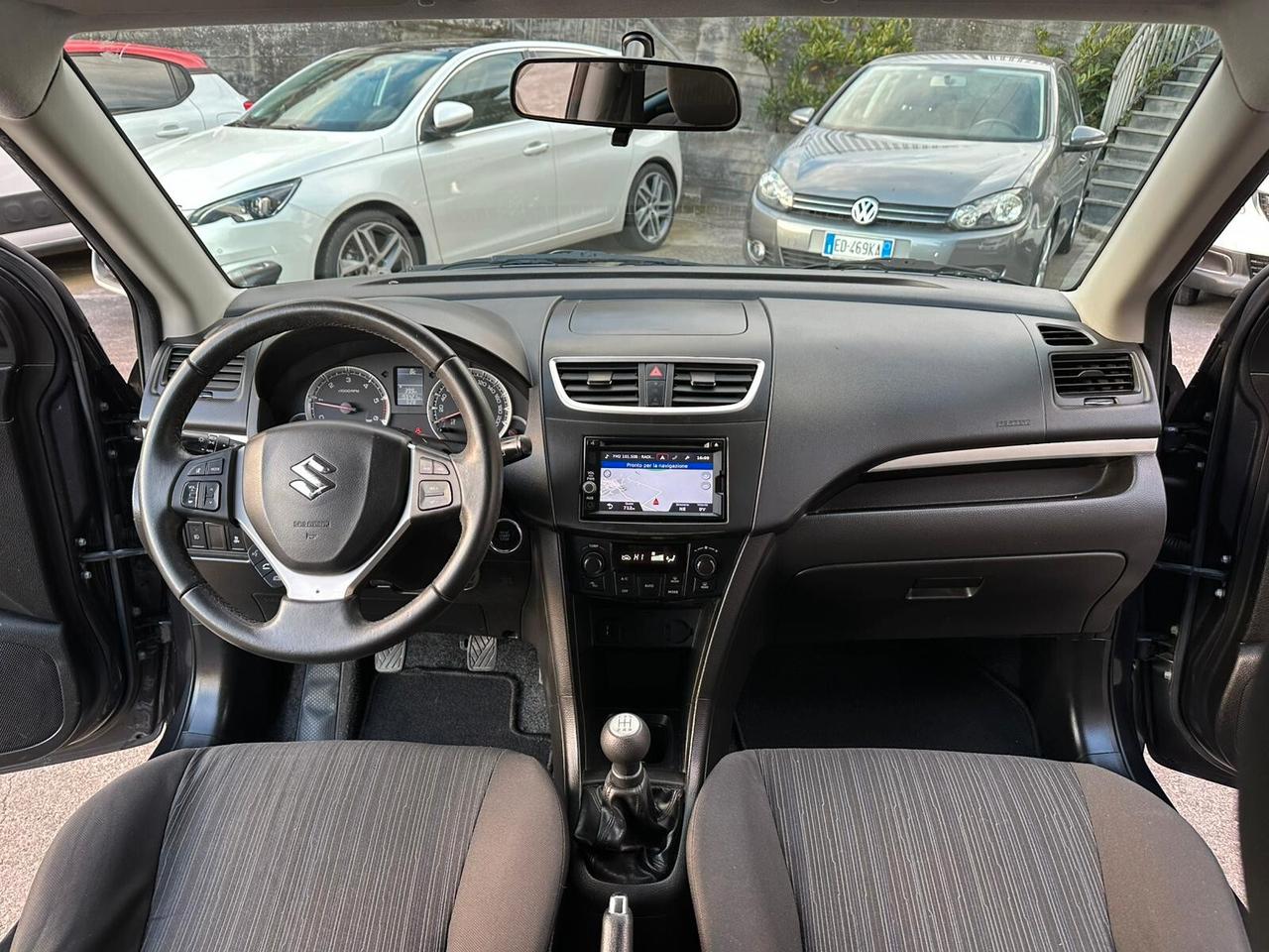 Suzuki Swift 1.3 DDiS 5 porte B-Top Bi-Color