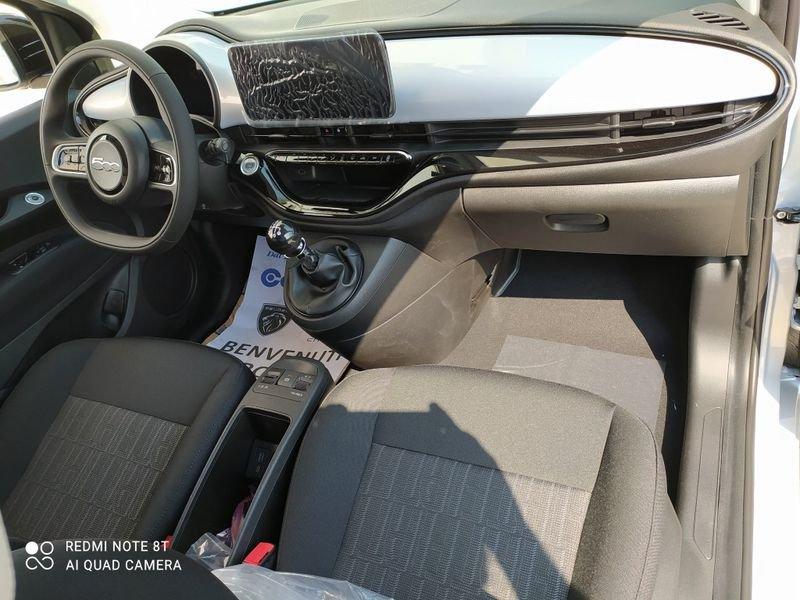 FIAT 500 Hybrid Hybrid Icon CBC