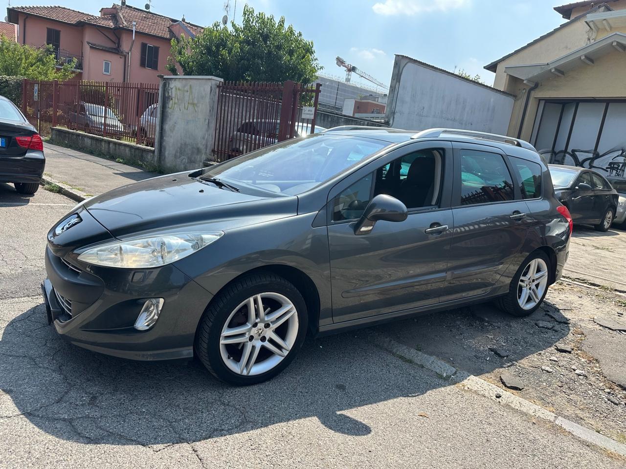Peugeot 308 1.6 8V HDi 112CV SW Ciel Sportium