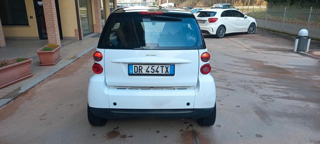 Smart ForTwo 1000 52 kW coupé pure