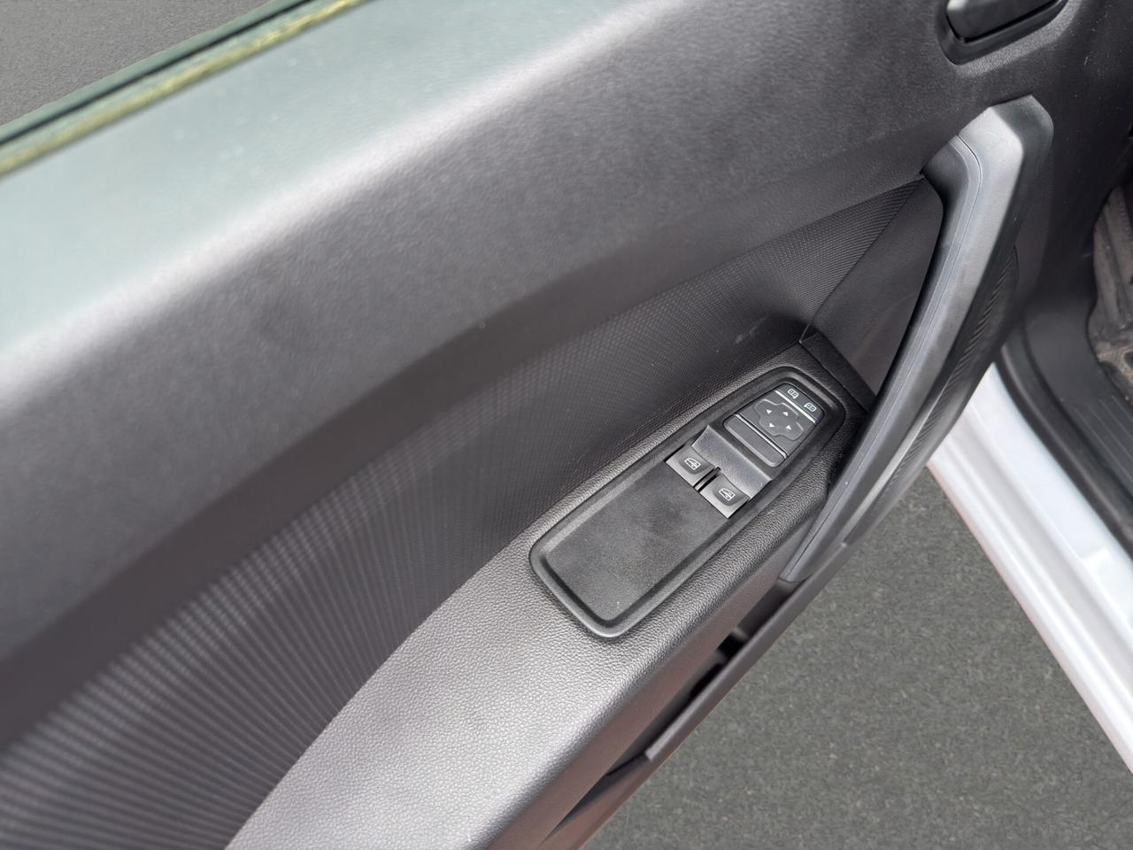 Renault Kangoo AC22/DC80 Comfort Range PC-TN