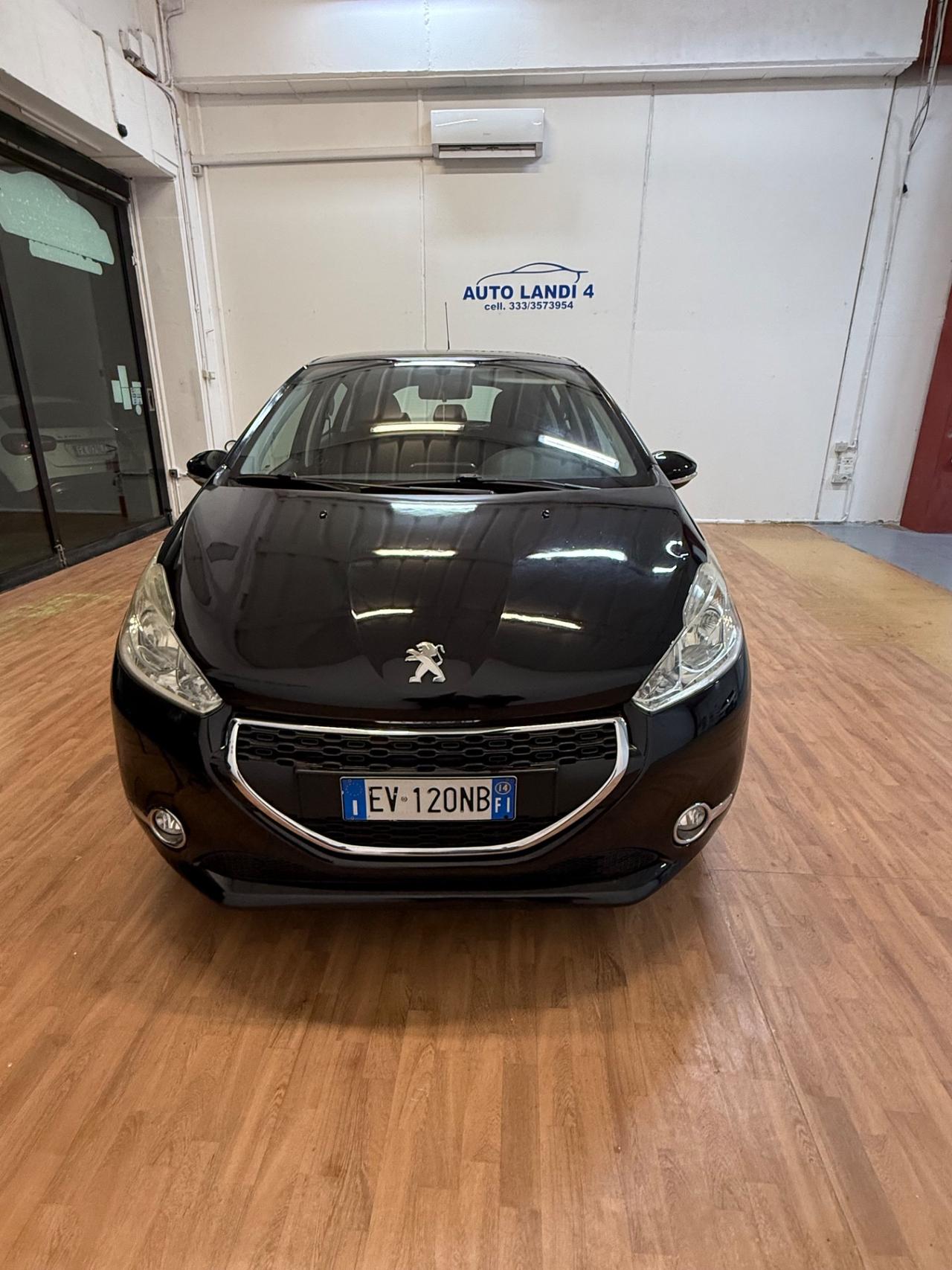 Peugeot 208 1.4 HDi 68 CV 5 porte Access