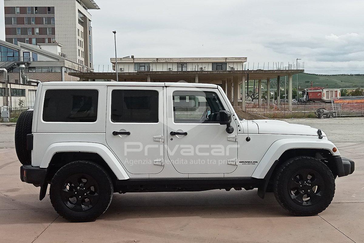 JEEP Wrangler Unlimited 2.8 CRD DPF Sahara Auto