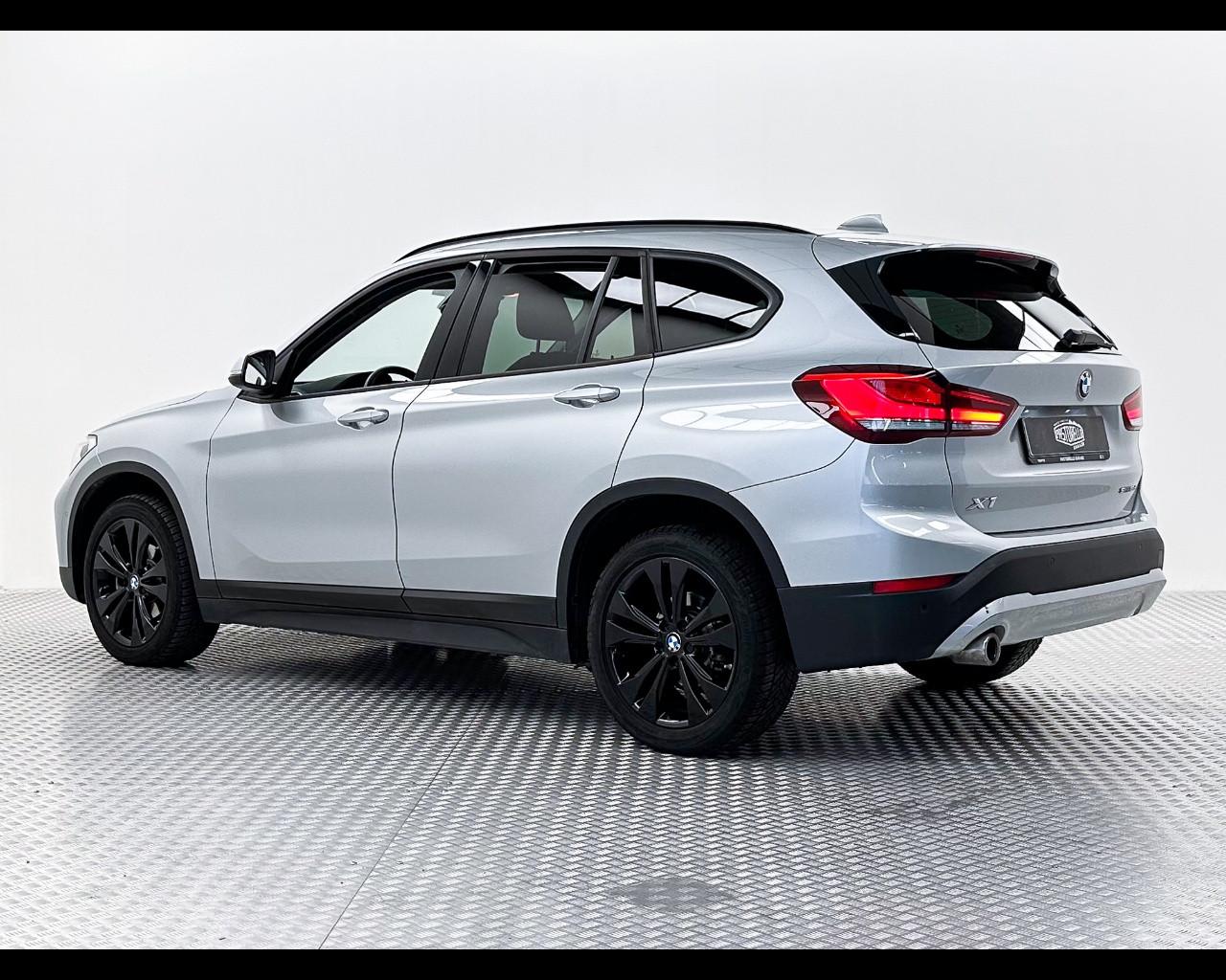 BMW X1 sDrive16d Business Advantage