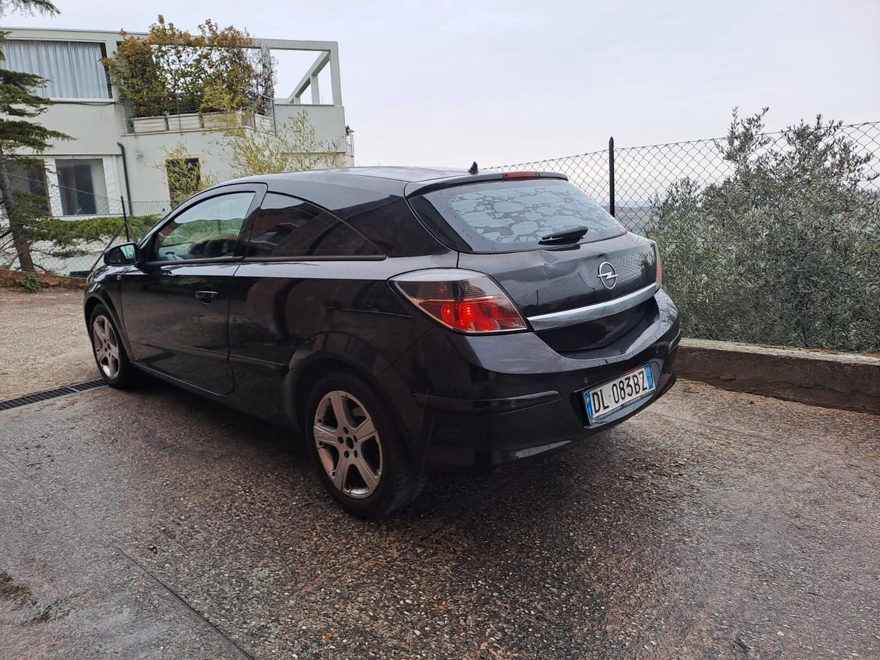 Opel Astra GTC 1.3 CDTI 3 porte Enjoy