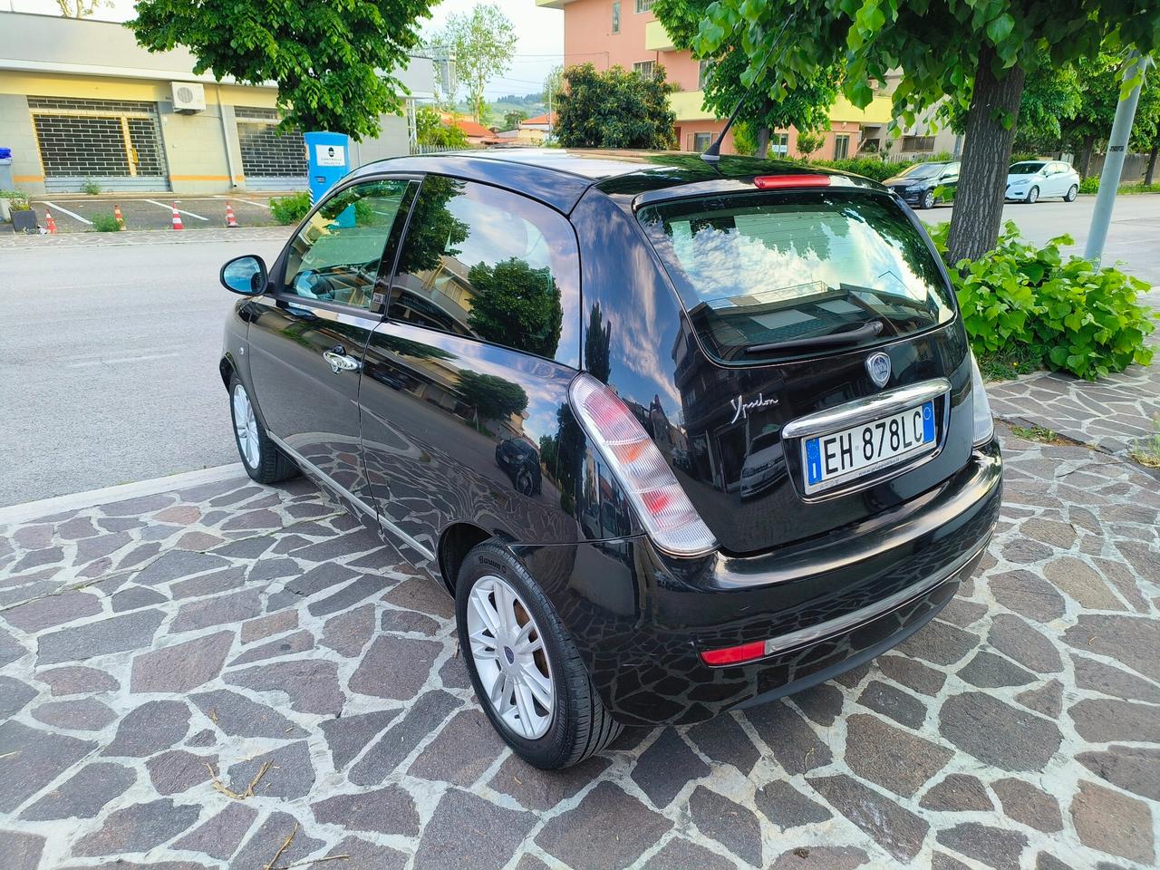 Lancia Ypsilon 1.2 69 CV Diva