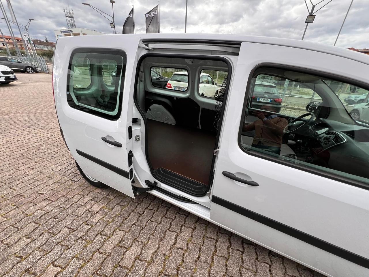 Renault Kangoo Blue dCi 8V 95CV Maxi Vetrato N1