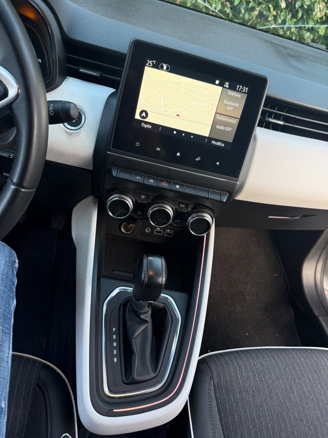 Renault Clio Full Hybrid E-Tech 145 CV Techno