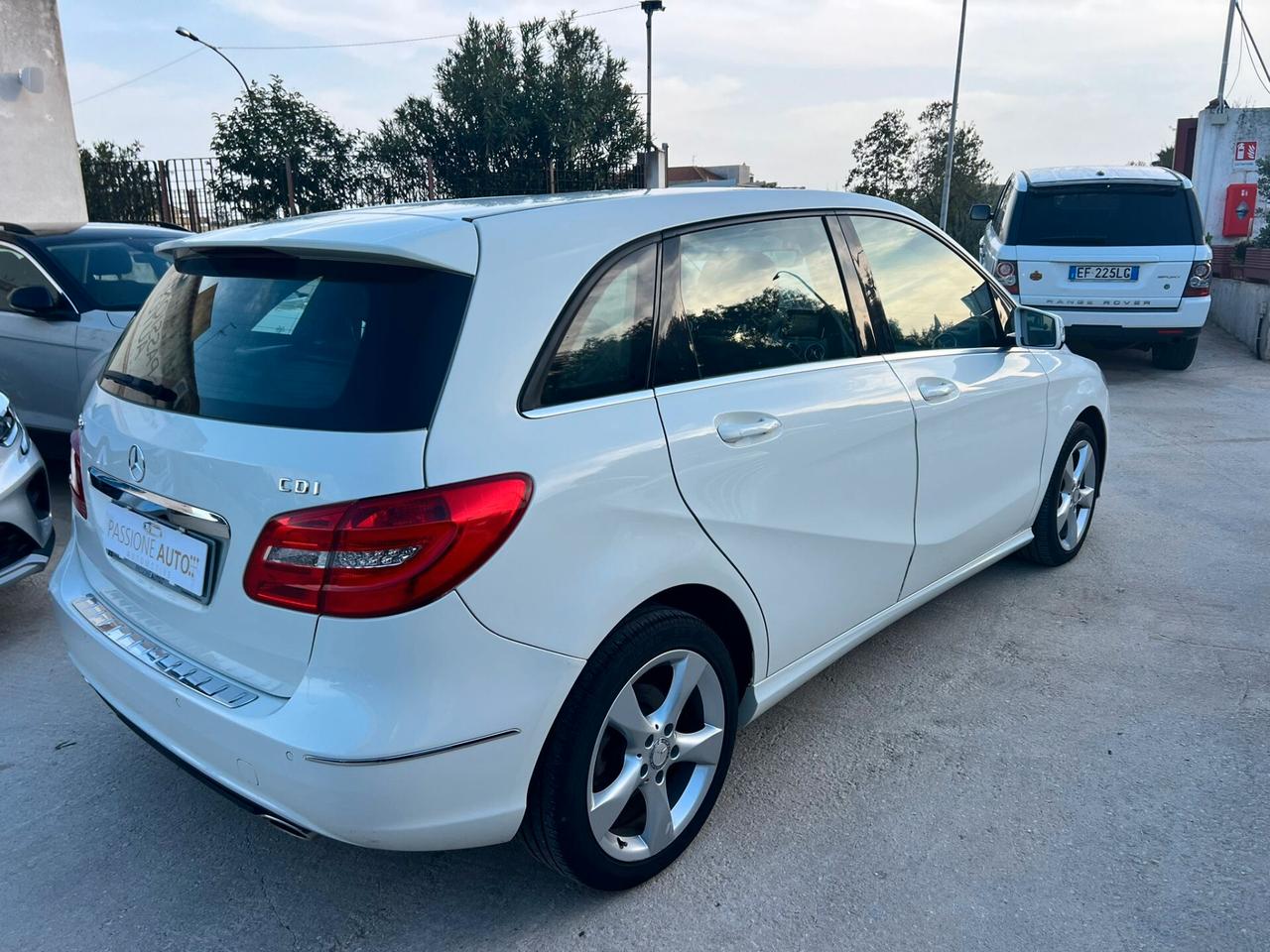 Mercedes-benz B 180 B 180 CDI Automatic Premium