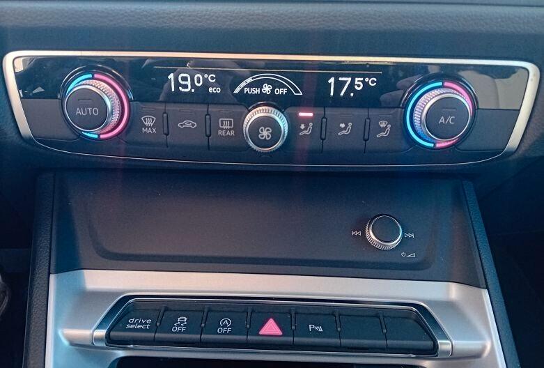 AUDI Q3 SPB 35 TDI S-TRONIC BUSINESS PLUS AZIENDALE